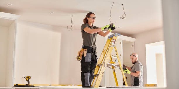 Best Commercial Electrician Services  in Mount Hermon, VA
